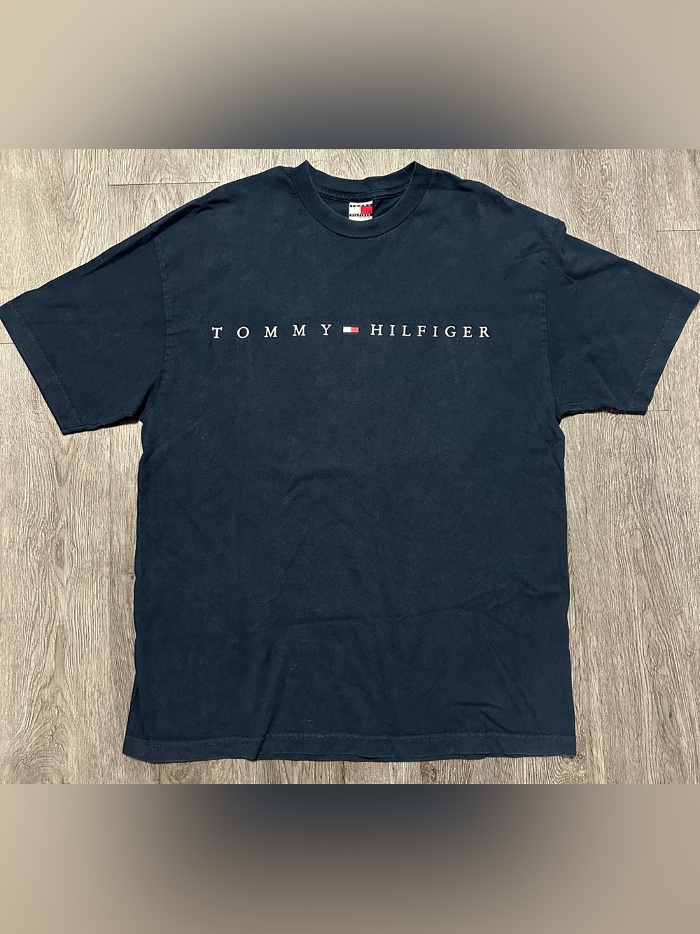 Vintage - 1998 Tommy Hilfiger Navy Blue T-Shirt